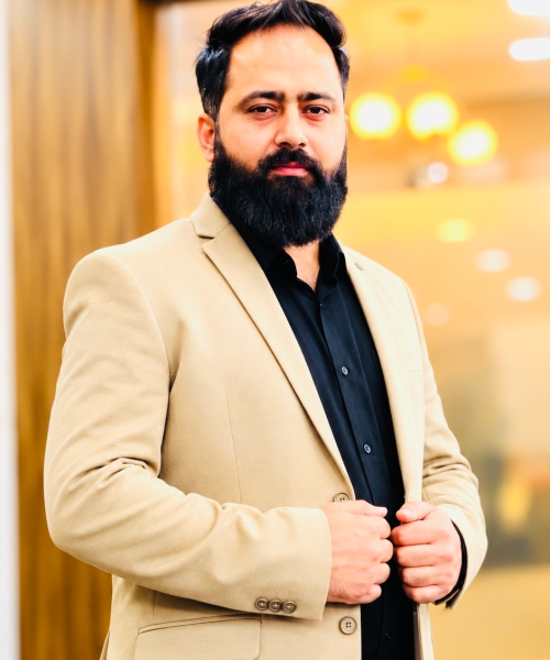 "Saurabh Chhabra Digital and growth marketing consultant"