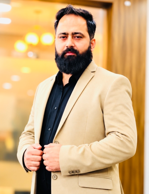 "Saurabh Chhabra Digital and growth marketing consultant"